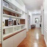 Spacious Exceptional Apartment Place De L\'Etoile